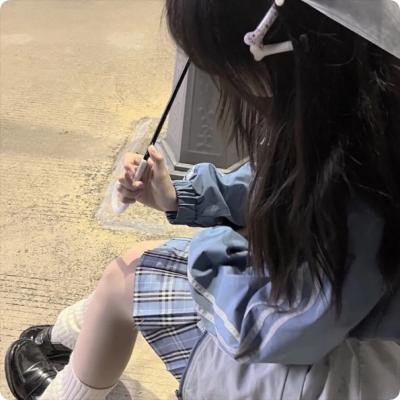 反骨小狗求贴贴